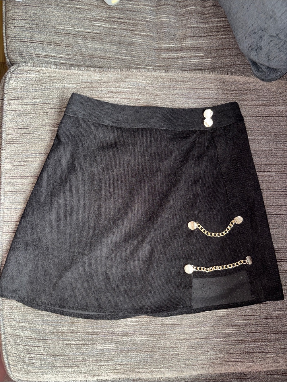 SHEIN Black Mini Skirt with Gold Chain Hardware